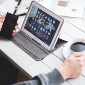 Exploring the Future: How Technology is Redefining Medical Conferences for Professionals